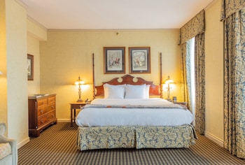 Classic Room, 1 Queen Bed