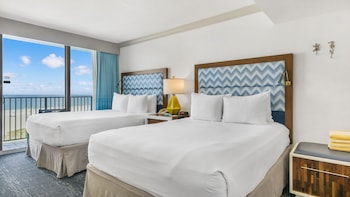 Studio, 2 Queen Beds, Kitchenette, Beach View (Gulf Front)