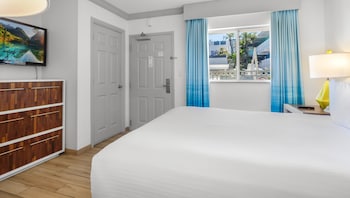Standard Room, 1 Queen Bed