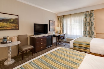 Standard Room, 2 Queen Beds
