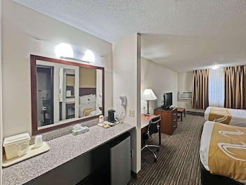 Standard Room, 2 Queen Beds, Non Smoking