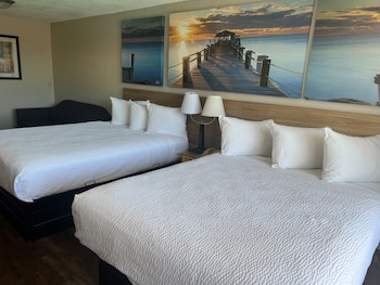 Standard Room, 2 Queen Beds