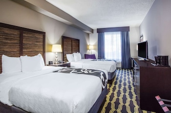 Room, 2 Queen Beds, Non Smoking