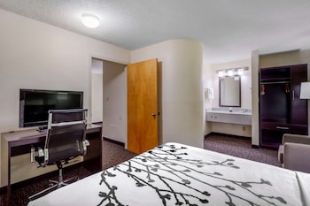 Suite, 2 Queen Beds, Non Smoking