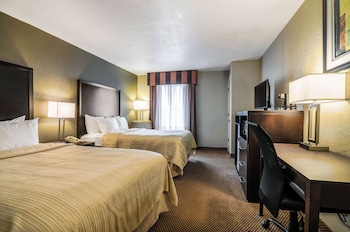 Standard Room, 2 Double Beds, Non Smoking