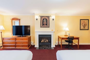 Executive Suite, Multiple Beds, Non Smoking, Fireplace