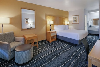 Standard Room (bed type selected at check in)