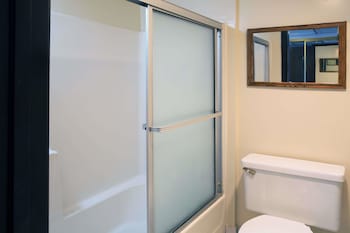 Studio Suite, 2 Queen Beds, Non Smoking