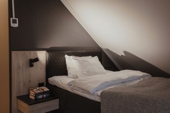 Single Room (Compact)