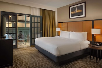 Two Room Suite, 1 King Bed with Sofa Bed, Balcony Interior View