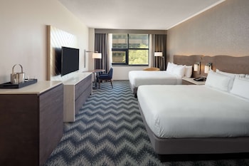Room, 2 Queen Beds, Non Smoking