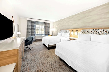 Room, 2 Queen Beds, Accessible, Non Smoking (w/Roll in Shower)