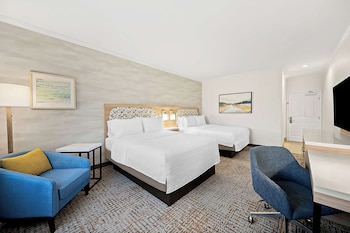 Room, 2 Queen Beds, Accessible, Non Smoking (w/Roll in Shower)