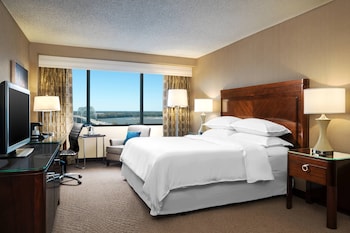 Deluxe Room, 1 King Bed