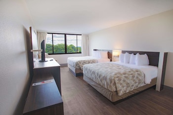 Room, 2 Queen Beds, Non Smoking