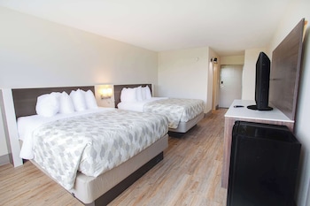 Room, 2 Queen Beds, Non Smoking