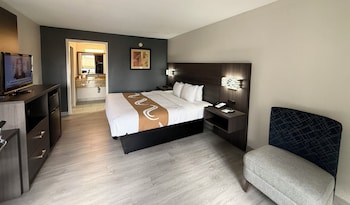 Standard Room, 1 King Bed, Smoking