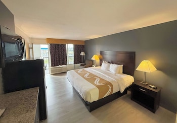 Executive Room, 1 King Bed, Non Smoking