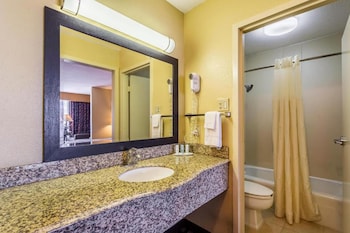 Executive Room, 1 King Bed, Non Smoking