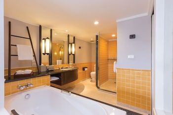 Room, 2 Twin Beds, Balcony (Superior, 2 Twin Beds)