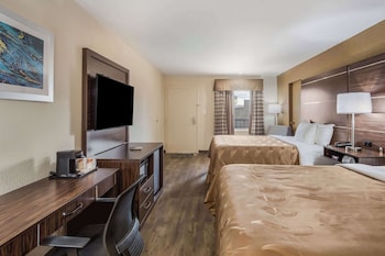 Standard Room, 2 Queen Beds, Non Smoking