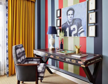 Graduate Murphy Bed