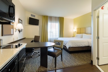 Studio Suite, 1 King Bed, Accessible (Mobil, Tub)