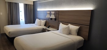 Room, 2 Double Beds, Accessible, Non Smoking (Mobility Accessible)
