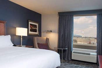 Room, 1 King Bed, Non Smoking