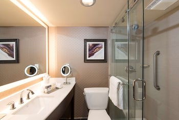 Room, 1 King Bed, Accessible, Non Smoking (Hearing Impaired)
