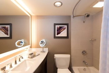 Room, 2 Double Beds, Accessible, Non Smoking (Hearing Impaired)