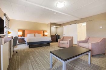 Junior Suite, 1 King Bed