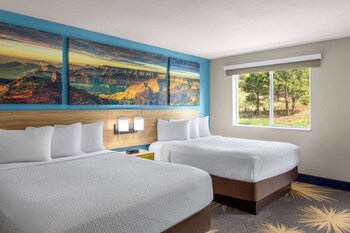 Studio Suite, 2 Queen Beds, Non Smoking