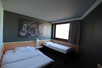 Standard Room, Multiple Beds
