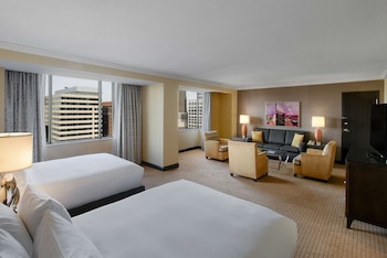 Junior Suite, 2 Queen Beds, Non Smoking (Holiday)