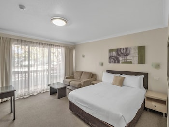 Executive Queen Room, 1 Queen Bed, Balcony