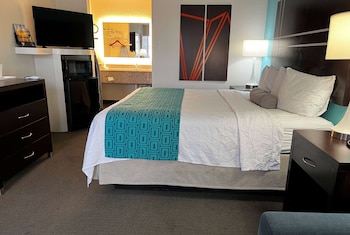 Standard Room, 1 King Bed