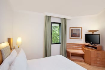Premier Room