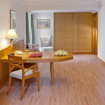 Premier Suite