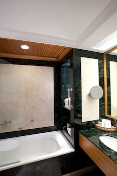 Premier Suite