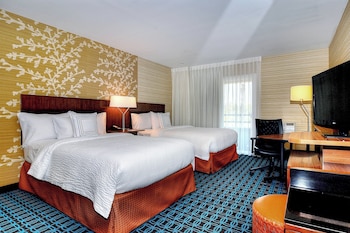 Room, 2 Double Beds, Accessible Bathtub, Courtyard View