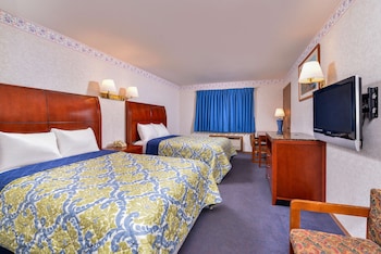 Room, 2 Double Beds, Non Smoking