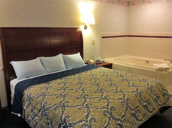 Suite, 1 King Bed (Jacuzzi)