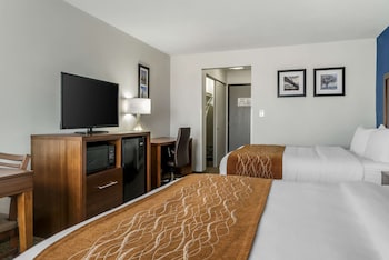Standard Room, 2 Queen Beds, Non Smoking