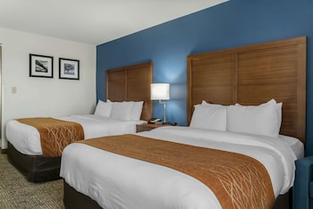 Standard Room, 2 Queen Beds, Non Smoking