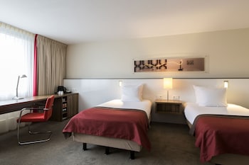 Suite, Multiple Beds