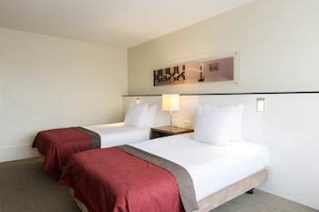 Suite, Multiple Beds