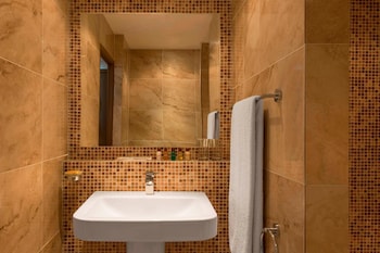 Standard Room, 2 Twin Beds, Sea View