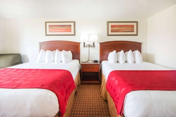 Room, 2 Queen Beds, Non Smoking