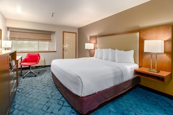 Standard Room, 1 Queen Bed, Accessible